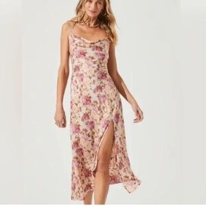 Astr the label Gaia floral dress